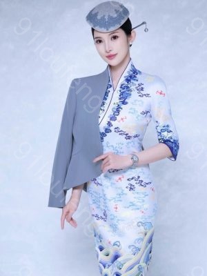 巨骚大眼D波少妇甜甜