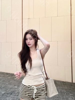 蝴蝶骚妇易高潮