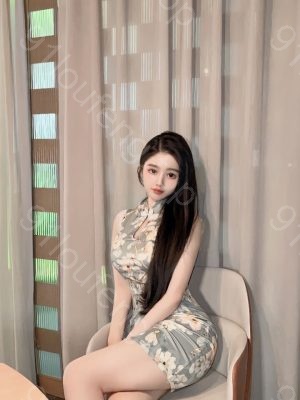 南京巨胸萝莉