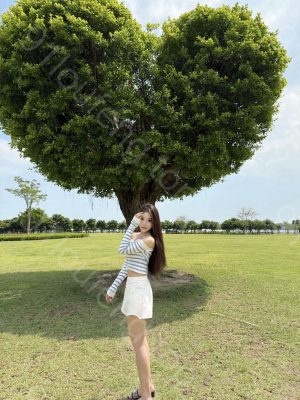 滨江E奶骚妇夏沫