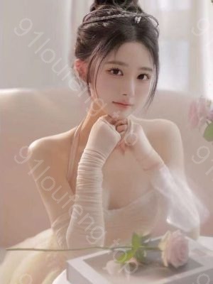 李沧肉穴巨臀熟女水多