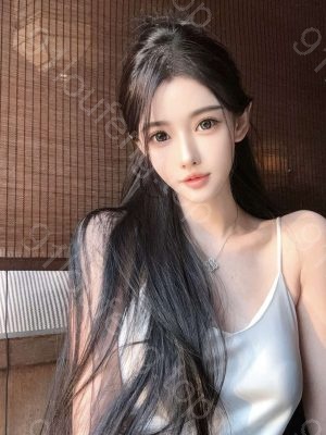 小骚货美鲍嫩奶有绝活
