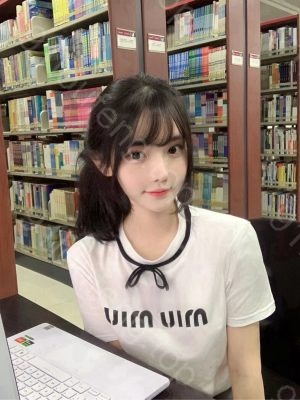 火辣豹纹小姐姐