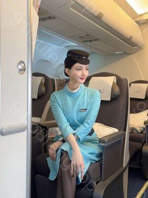 上海大胸淫乱双飞