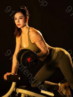 热情好客姐姐