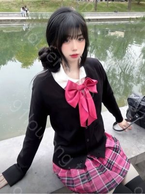奶子软软嫩妹