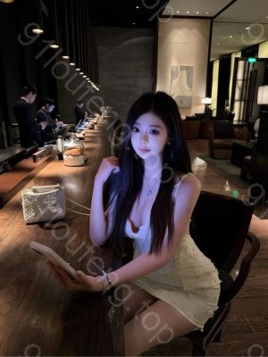大奶泻火红玉