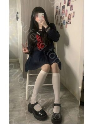 蜜桃臀丰满姐姐