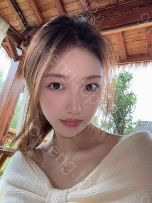 性瘾妹妹敏感水多又紧又滑